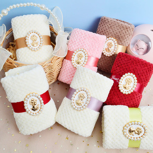 Baroque Towels as Souvenirs for Weddings, Wedding Celebrations, Wedding Candy Supplies, New Year, National Day, Mid-Autumn Festival Gifts Wholesale