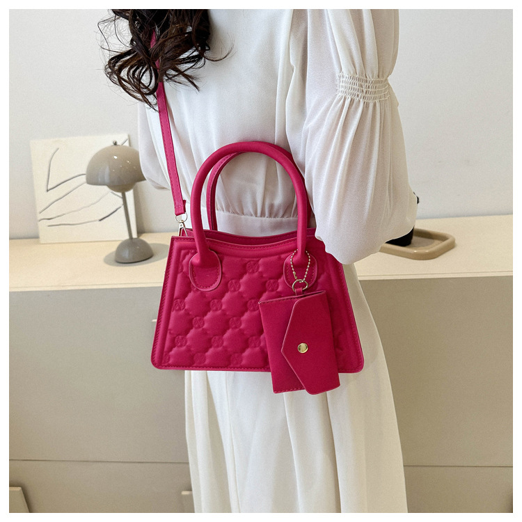 Women's Medium Pu Leather Solid Color Classic Style Zipper Bag Sets Crossbody Bag display picture 16