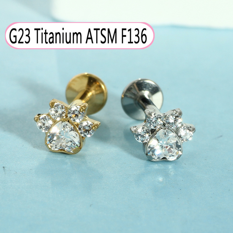 16G labret stud size and finish detail