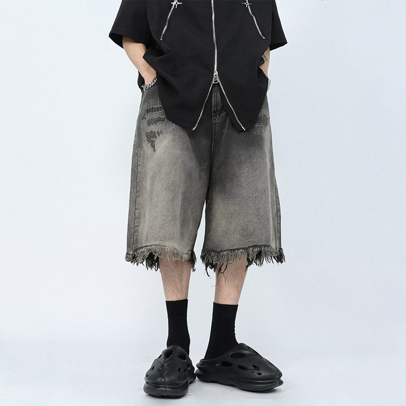 American retro washed and distressed gradient denim shorts for men, summer high street fashion, loose fit, six-seventh length pants American retro washed and distressed gradient denim shorts for men, summer high street fashion, loose fit, six-seventh length pants