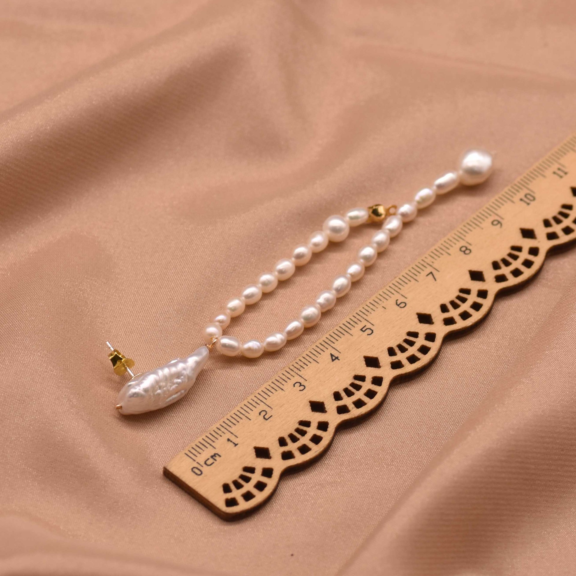 Perlas de alta calidad, pendientes de perlas de agua dulce, moda simple, joyería de perlas al por mayor, natural