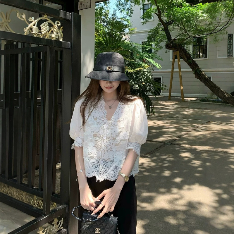 Date Diary Summer New Style Patchwork Lace Gentle Puff Sleeve Shirt Top