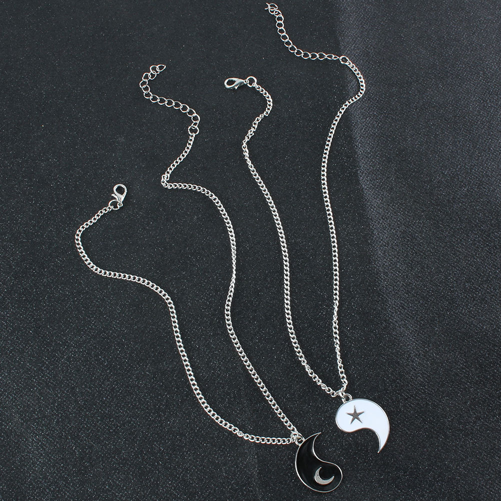 Fashion Hollow Alloy Oil Drop Tai Chi Star And Moon Pendant Necklace display picture 7