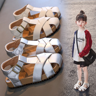 Children's Shoes Girls Sandals 2025 Summer Hollow Baotou Roman Shoes Medium and Large Boys Non-Slip Children's Beach Shoes