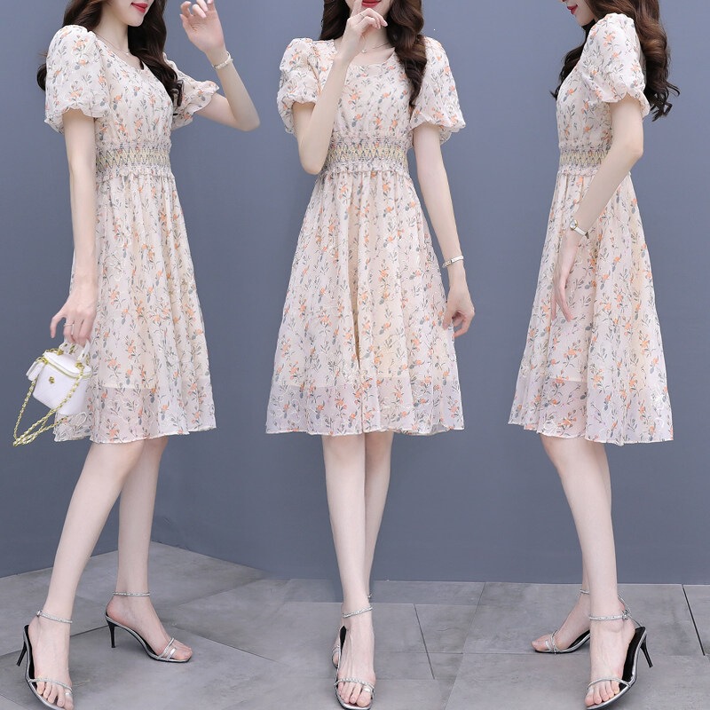 Artistic Retro Puff Sleeve V-Neck Chiffon 2026 Summer A-Line Mid-Length Slim Fit Hooded Early Summer Dress