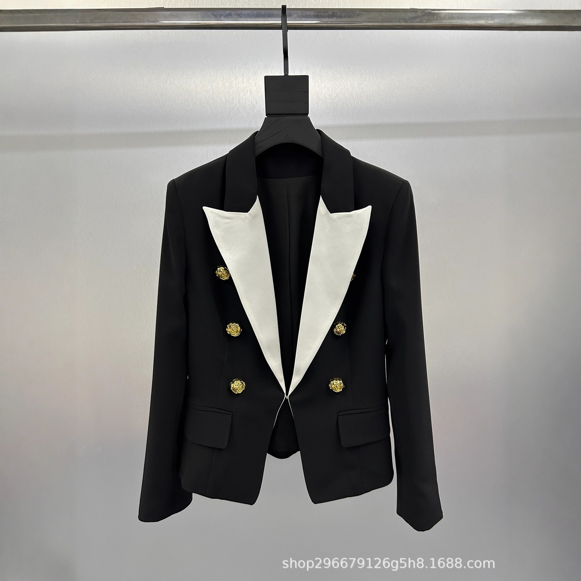 25 New Autumn and Winter Women's High-End Acetate Black and White Stitching Gold Buckle Slimming Look Elegant Suit Jacket for Women