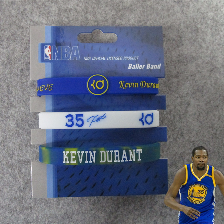 Estrella de baloncesto Kobe James Owen Currillos firma ajustable pulsera mixta blanca de tres piezas para fanáticos