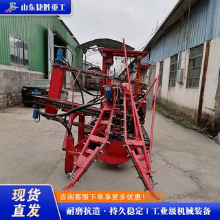 履带式甘蔗收获机 Sugarcane Harvester 土质地面作业收割机