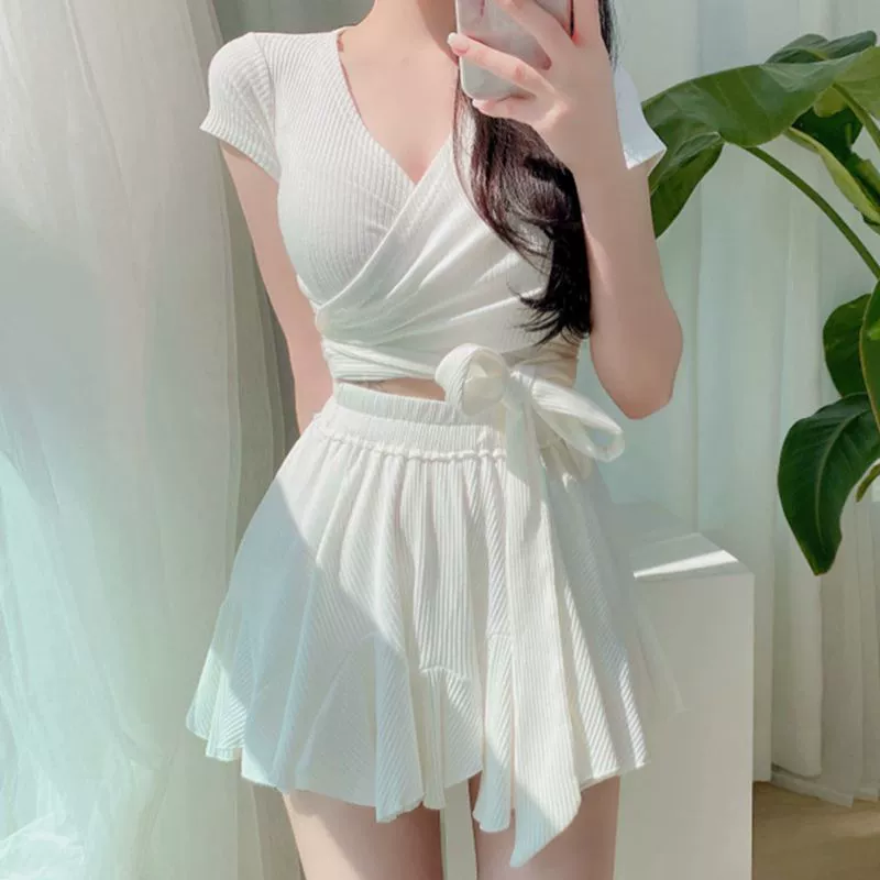 Sexy split solid swimwear for students, with short sleeve, slim fit