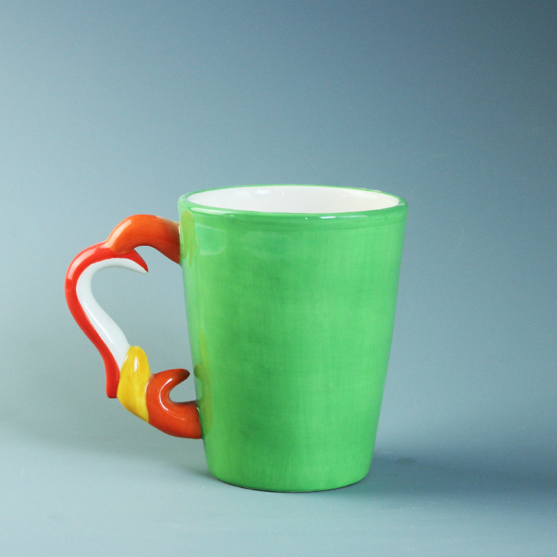 Nueva taza de fútbol de cerámica exótica Copa del mundo en relieve Copa de agua en forma especial Copa de promoción publicitaria Copa de baloncesto