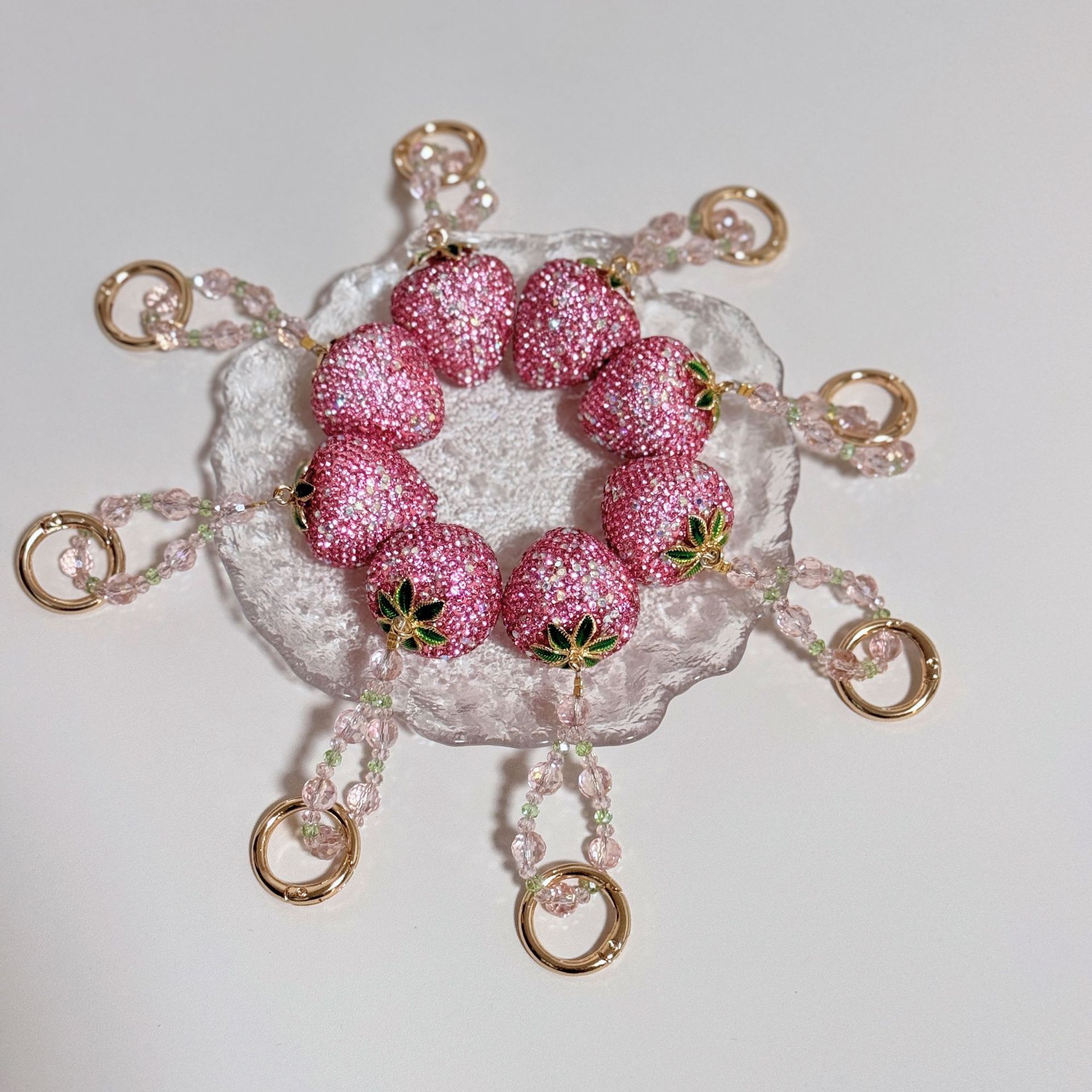 Crystal Porcelain Berry｜Three-Dimensional Strawberry Dot Diamond DIY Mobile Phone Chain Handmade Mobile Phone Pendant Flash Key Chain Bag Pendant