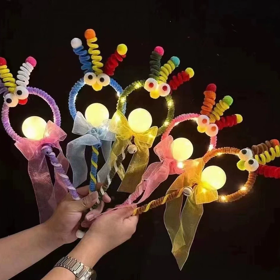 Детские волшебные феерические палочки ручной работы, светящиеся, с эффектом мерцания, в виде мультяшных персонажей, оптовая продажа через границу, горячий товар