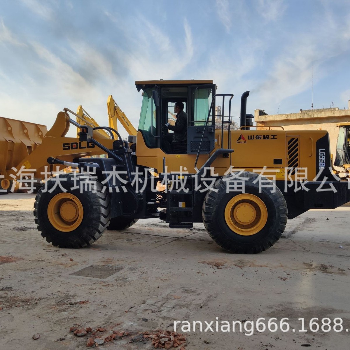 临工958装载机山东临工SDLG958L装载机轮胎式前卸式上海出口