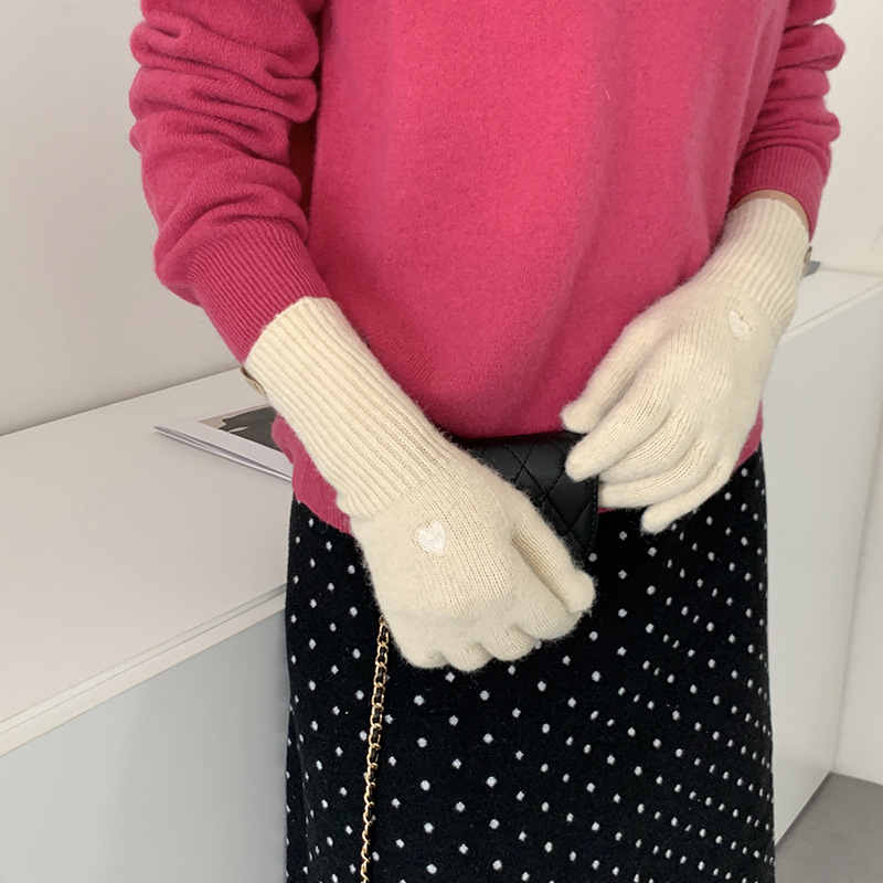 Guantes calientes de invierno para ciclismo engrosado 2025 nuevo amor bordado guantes de pantalla táctil guantes de algodón al por mayor