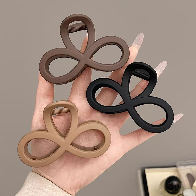 Temperamento transfronterizo simple clip de cabello de cabeza de mujer clip de agarre cuadrado clip de tiburón clip de cabello adornamiento mayorista