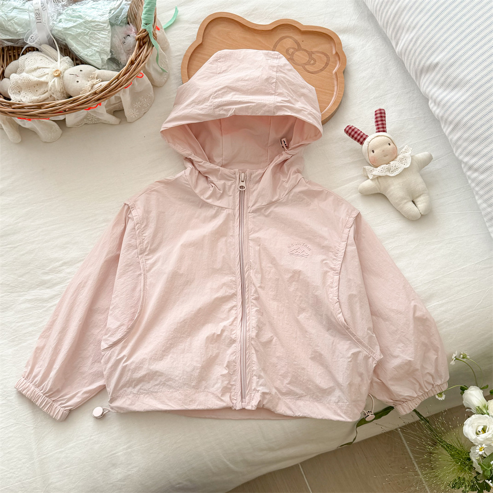 Child Xingyuan Ropa para niños Abrigo fino de verano Nuevo estilo cortavientos con capucha para niños Chaquetas de punto de color sólido para niñas Chaquetas de protección solar