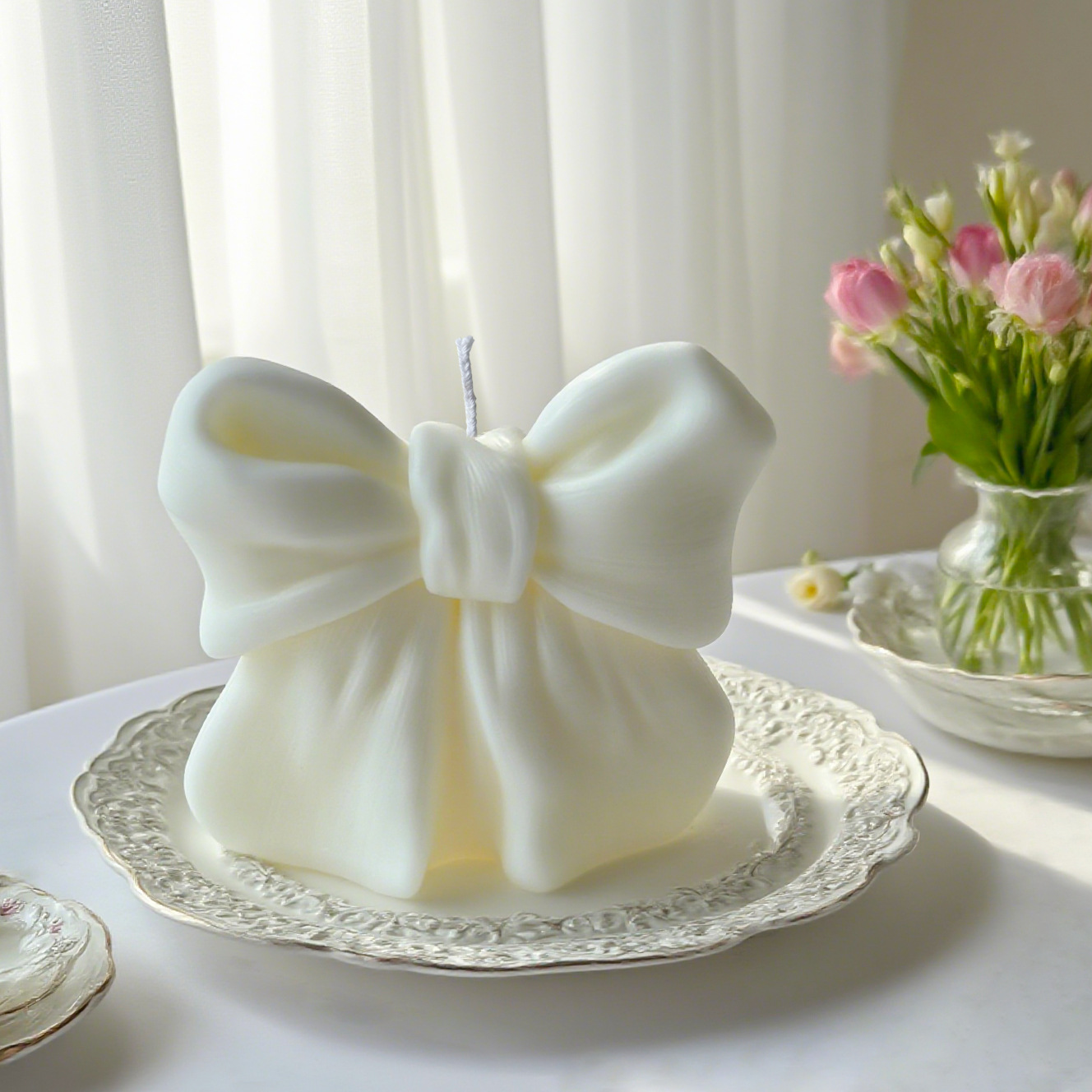 Lumânare parfumată cu fundiță pentru decor interior_voghion.com