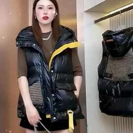 欧洲站羽绒马甲女2022秋冬新款拼接小个子时尚羽绒服马夹外套甜美