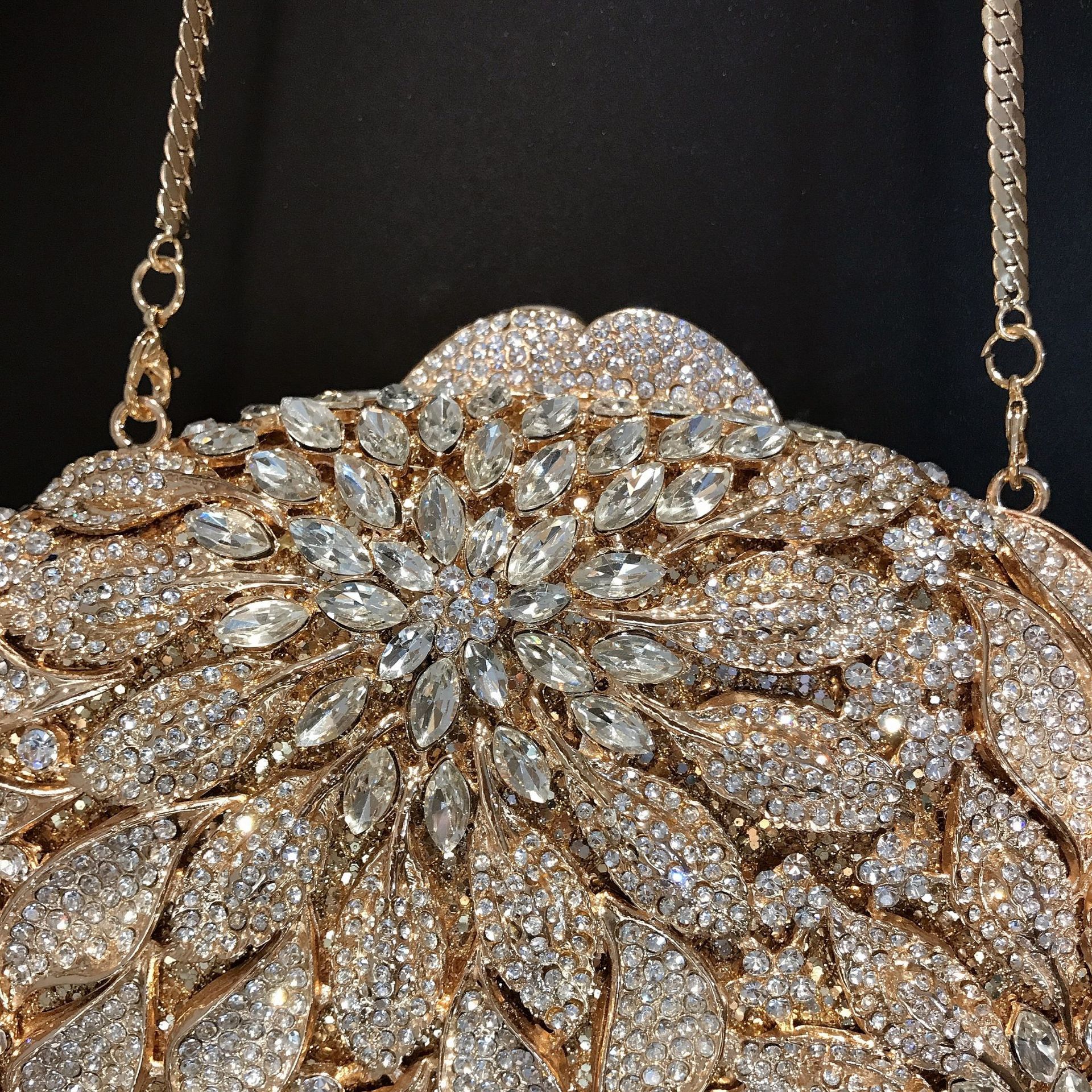 Party, Shopping Occasion Rhinestone, Metal Material Leaves, Flower Pattern Silver Champagne Rhinestone Metal Leaves Flower Hollow Diamond Oval Evening Bags