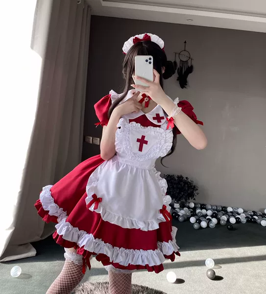 Cross Block Maid Red