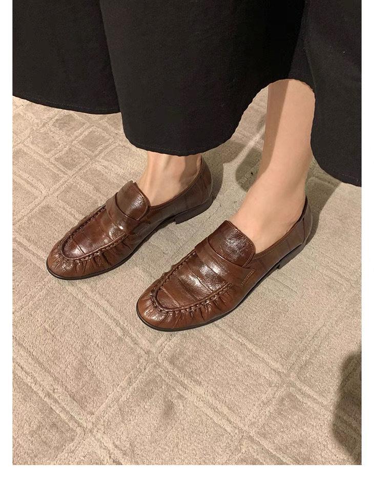Giày lười nữ da bò xẻ nhún xếp thủ công, mũi nhọn, gót thô 3–5 cm — Màu nâu, màu đen chi tiết 13