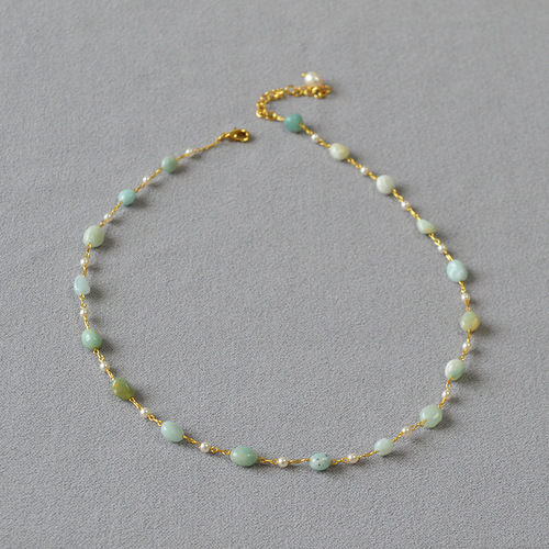 Japanese and Korean niche design purple and green genuine stone imitation pearl bead handmade woven minimalist short pendant necklace choker chain