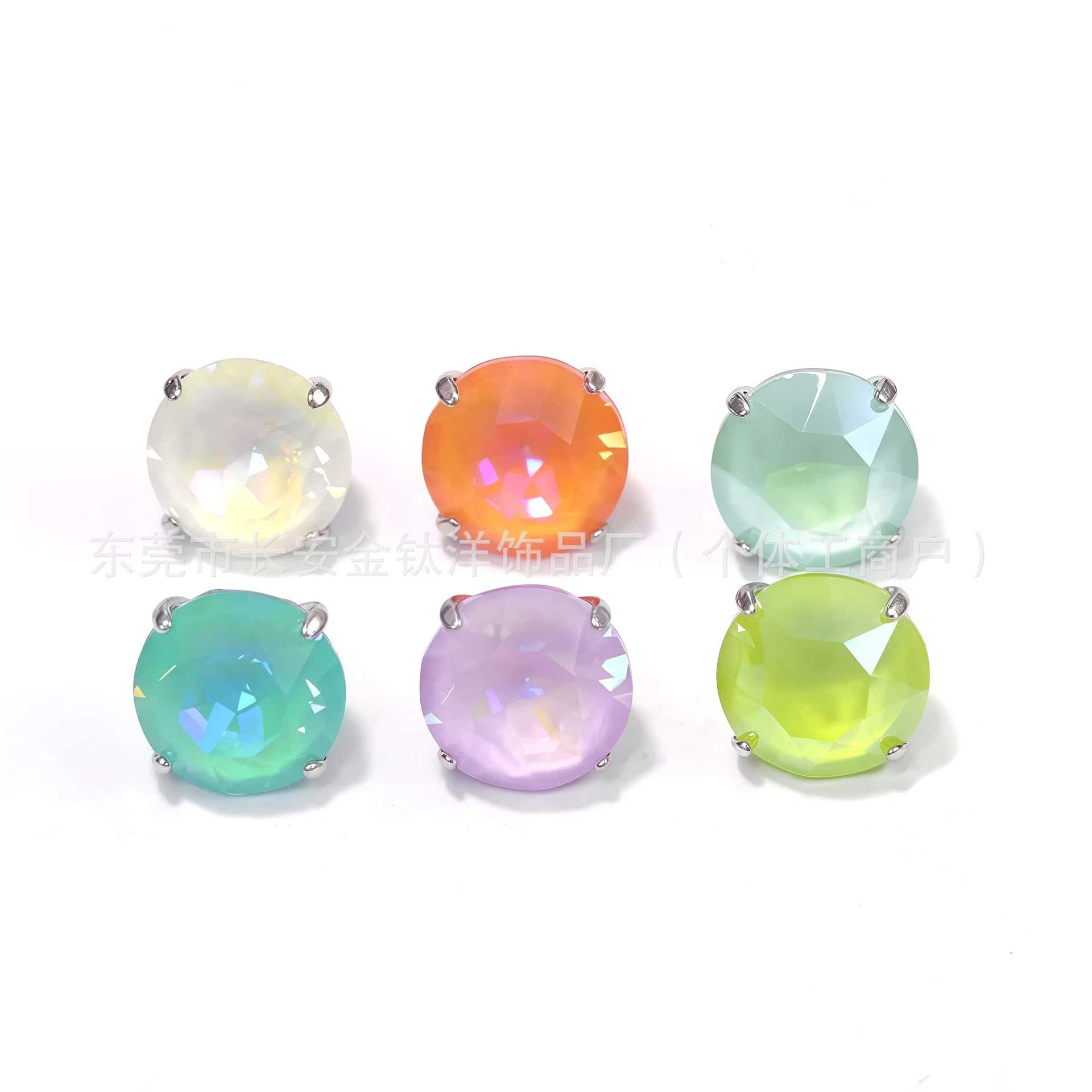 Labret piercing jewelry detail image