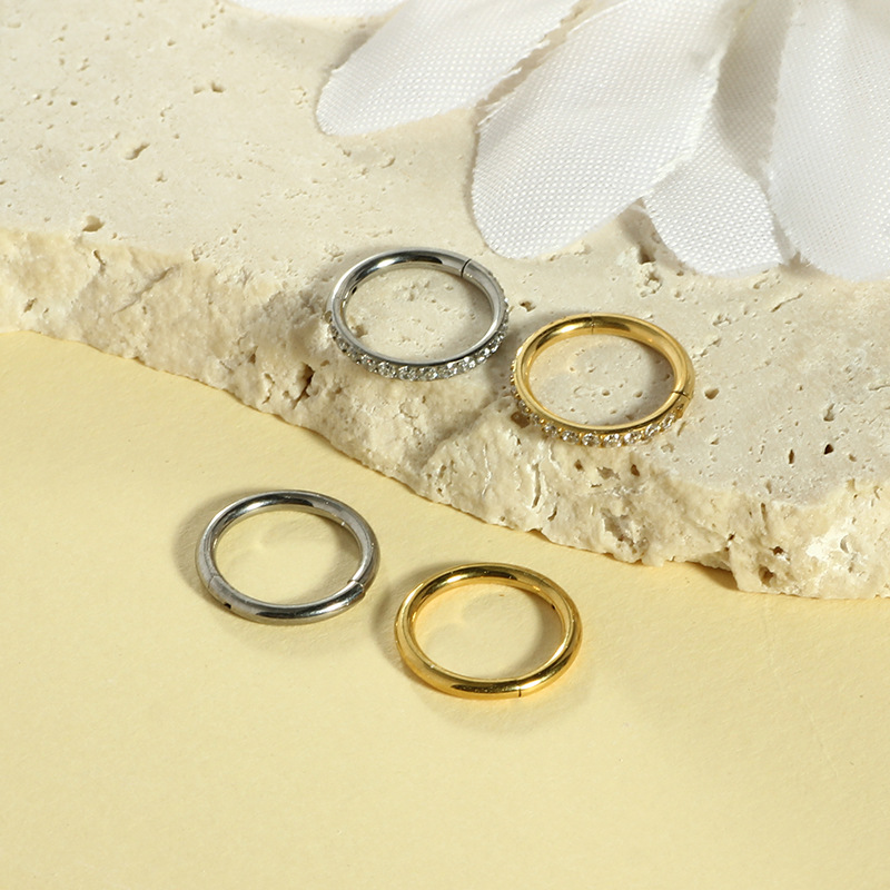Labret piercing jewelry detail image