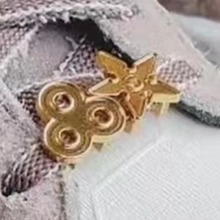 适配三叶草贝壳头板鞋鞋扣金属扣DIY装饰扣