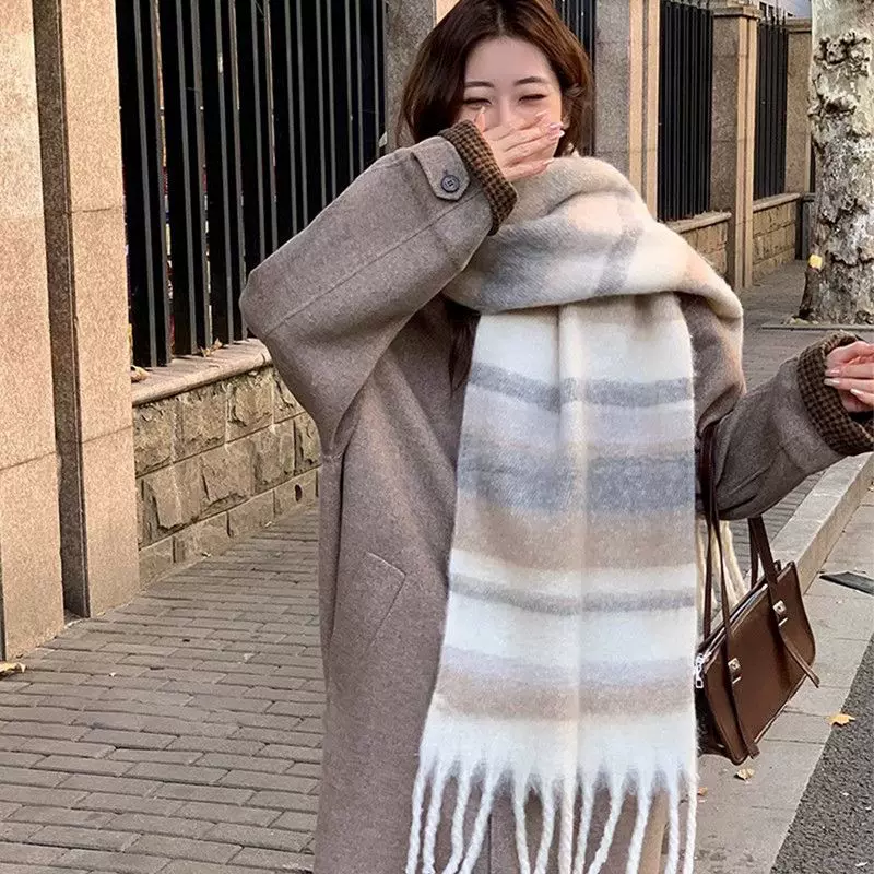 韩系爆款彩虹格子冬季围巾女款高级感保暖加厚护脖亲肤围脖百搭款