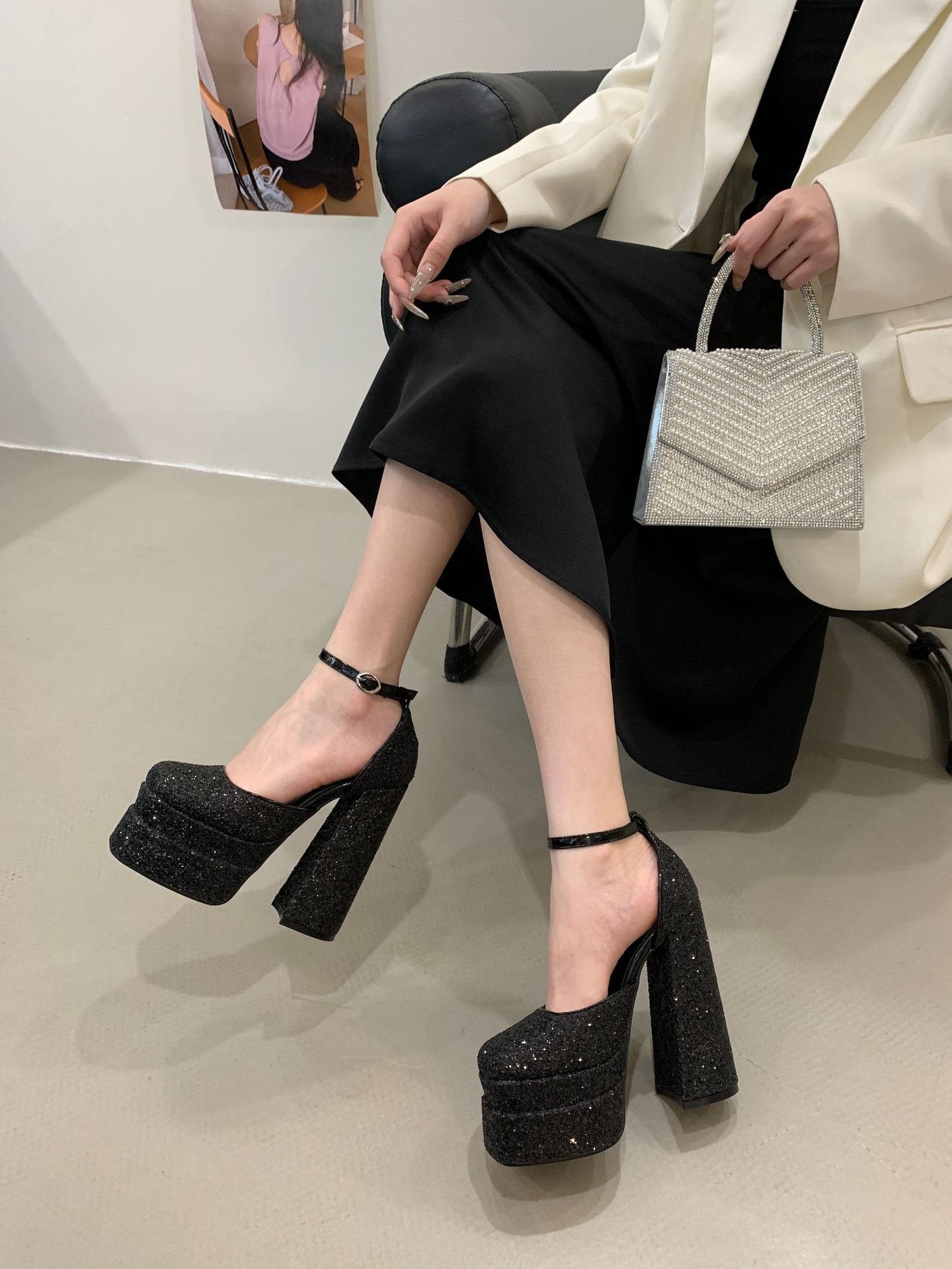 Sandal cao gót nữ mũi vuông khóa ngang gót 15 cm — Màu bạc chi tiết 27