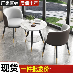 �p���̨���������׾W�tһ�����΄������e���s�Ӵ��A�����b�M���