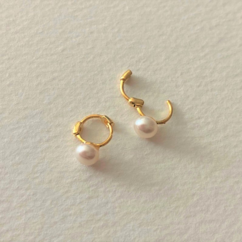 Women's Gender 1 Pair 925 Sterling Silver Freshwater Pearl Solid Color Hoop Earrings