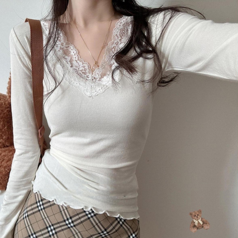 Pure Desire V Neck Lace White Long-Sleeved T-Shirt for Women 2025 Autumn and Winter New Style Slim-Fitting Inner Layering Shirt Top Pure Desire V Neck Lace White Long-Sleeved T-Shirt for Women 2025 Autumn and Winter New Style Slim-Fitting Inner Layering Shirt Top