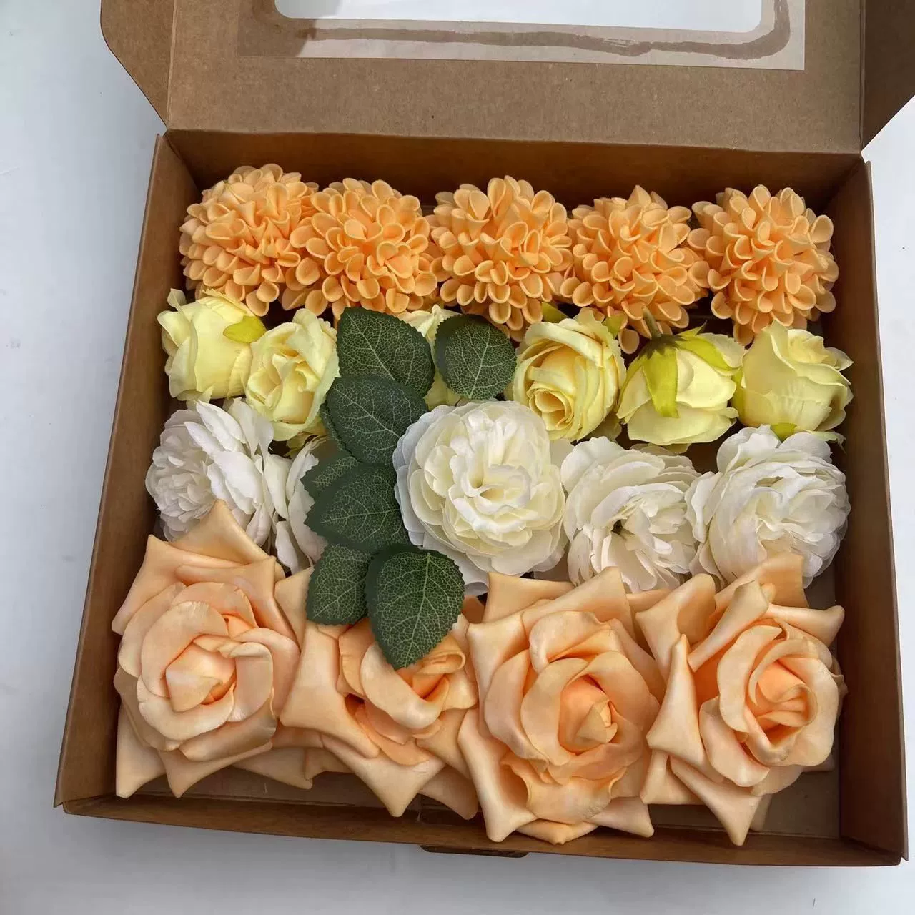 Manufacturer of cross-border simulated roses and fake flower bouquets for DIY wedding bouquets, engagement parties, tabletop decorations and arrangements
