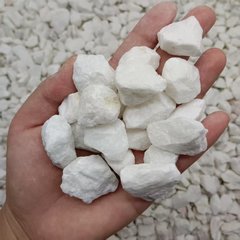 庭の白石金魚鉢の造景の砂利の粒の室内の装飾の園芸の店の表面は玉石の庭園の舗装地を研磨します。