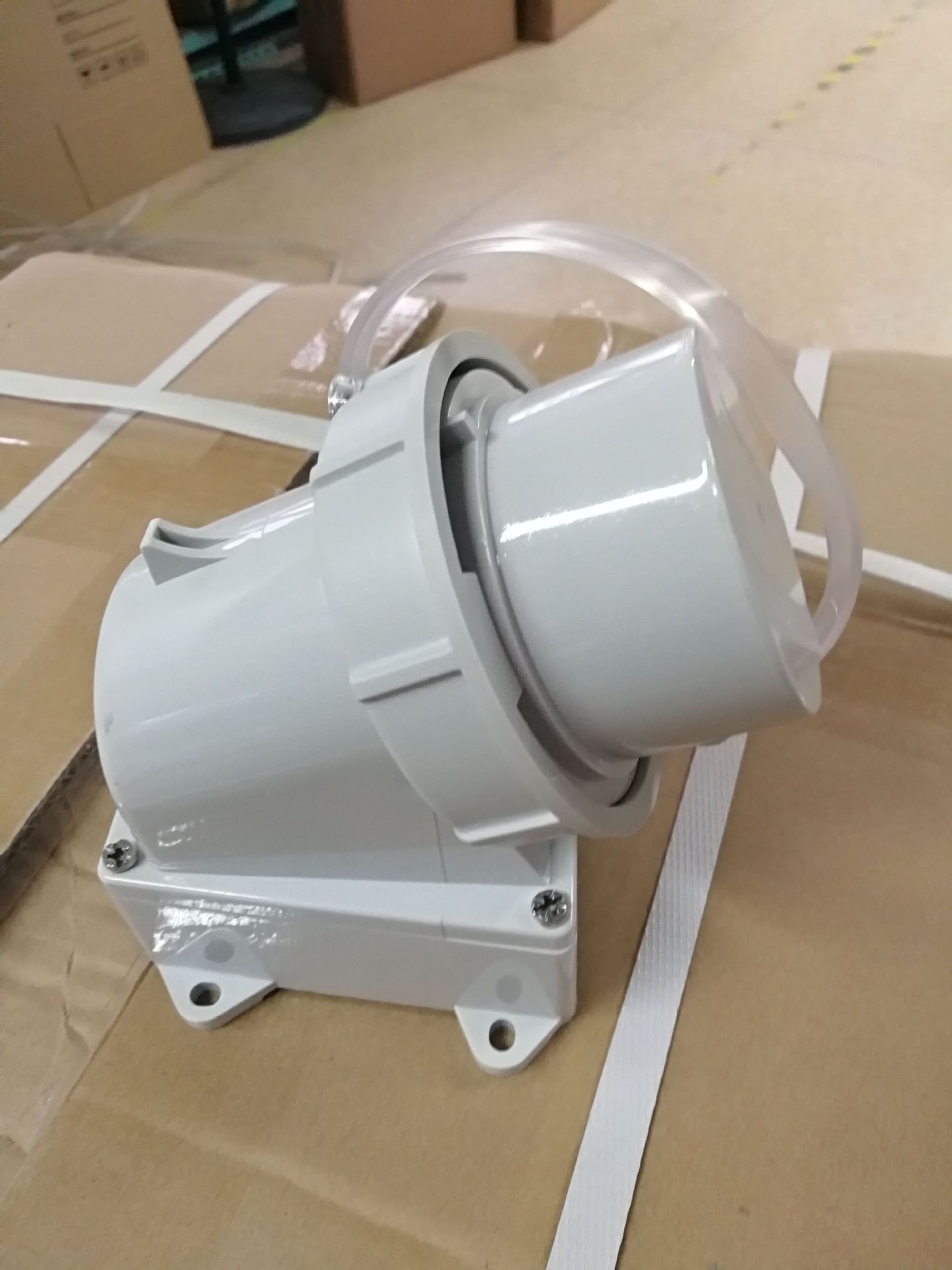 厂家直供16A 32A 63A工业插头防尘盖  防水防尘阻燃防尘盖