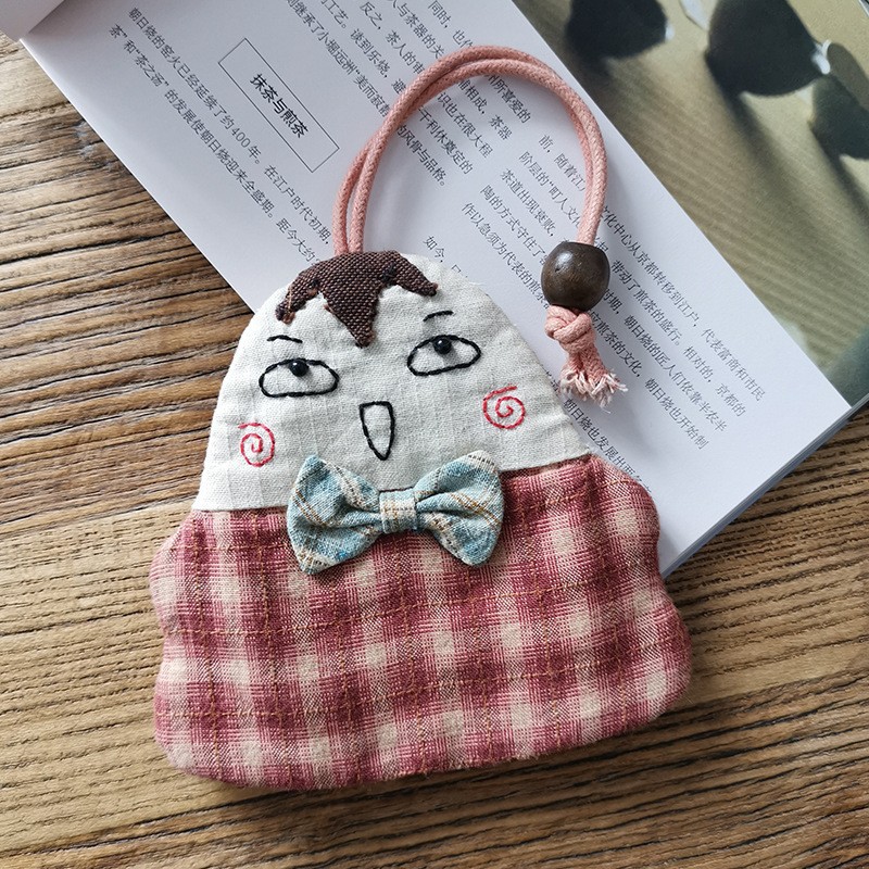 Nuevo bordado hecho a mano DIY bolsa de teléfono móvil de estilo europeo tridimensional bordado material de la tela paquete kit principiante