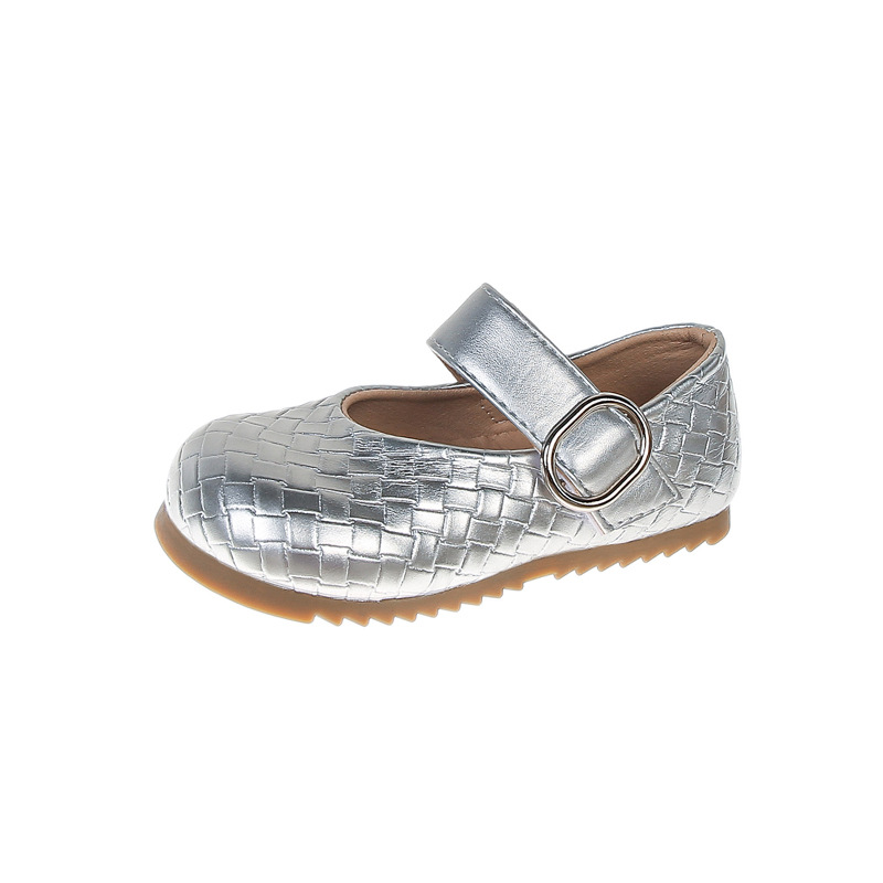 2026 primavera y verano de las niñas sandalias trenzadas zapatos casuales de moda para niños zapatos de princesa suave