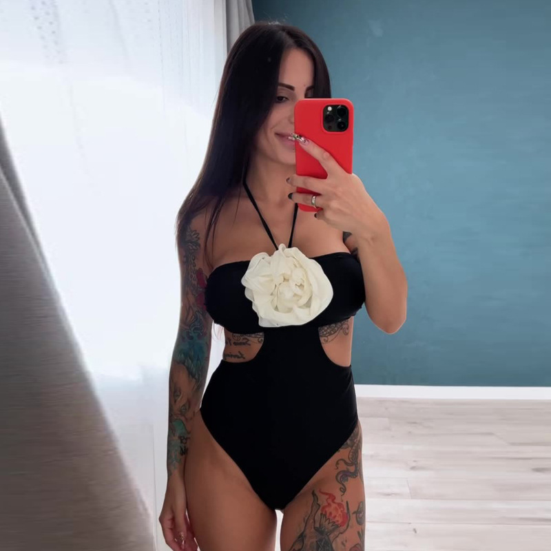 Femmes Dame Style Moderne Couleur Unie 1 Pièce Une Seule Pièce Maillots De Bain display picture 10