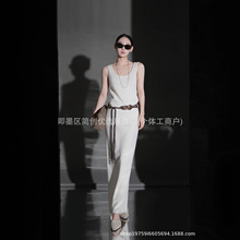 ���¿ʽ�����L��ëᘿ��B��ȹ����ū�@���L��U�I�o�䱳��ȹŮ