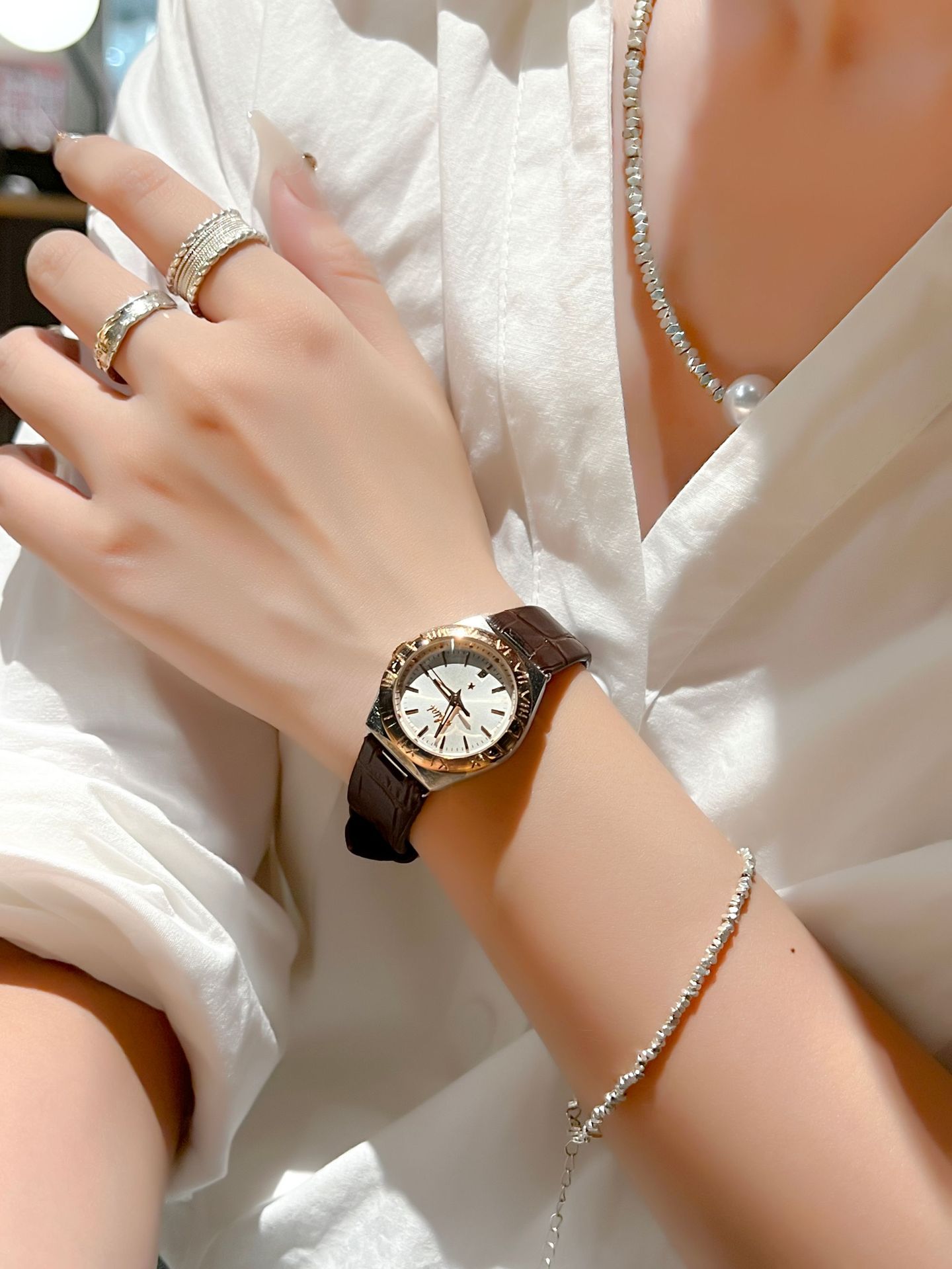Swiss brand women's watch new waterproof luminous ultra-thin watch women's live streaming foreign trade hot model dropshipping