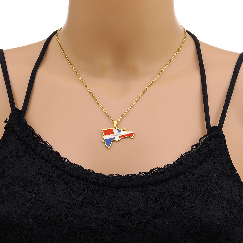Collana con ciondolo in acciaio al titanio con mappa dominicana per uomo e donna, collana di coppia in acciaio inossidabile, accessori di tendenza_voghion.com