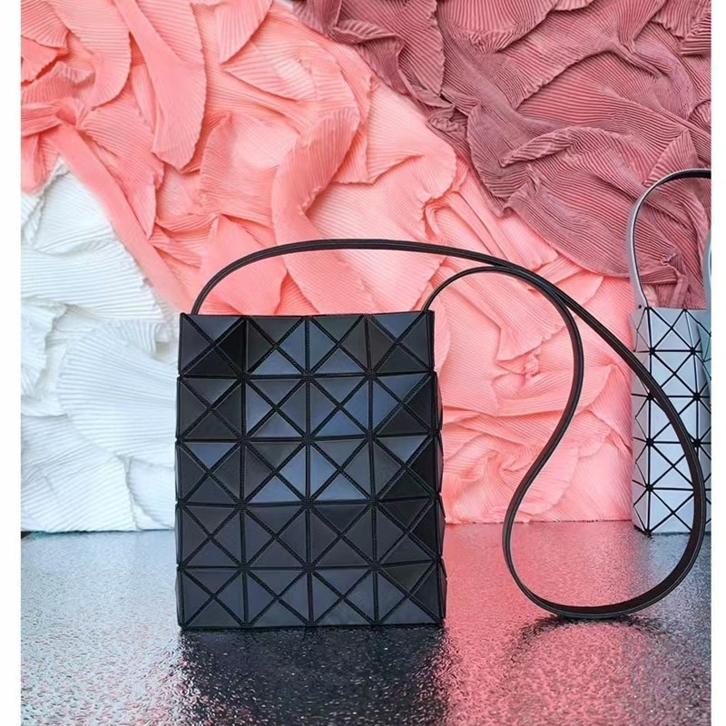 Q3Y 조커 새로운 2024 작은 광장 기하학적 여성 가방 패션 RHOMBOID 미니 어깨 크로스 백 휴대 전화 다이아몬드