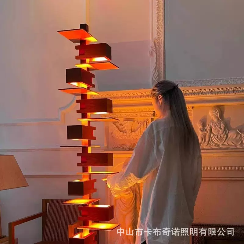 流水光影中古法式实木落地灯设计师侘寂风客厅书房艺术摆件装饰灯