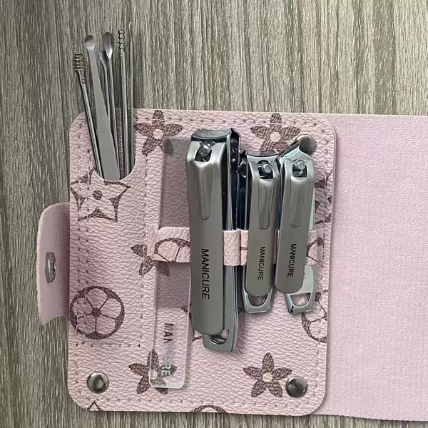 10-Piece New Nail Clipper Set, Angled Nail Clippers, Manicure Set Tools, Pedicure File, Foot Knife, Home Use Set
