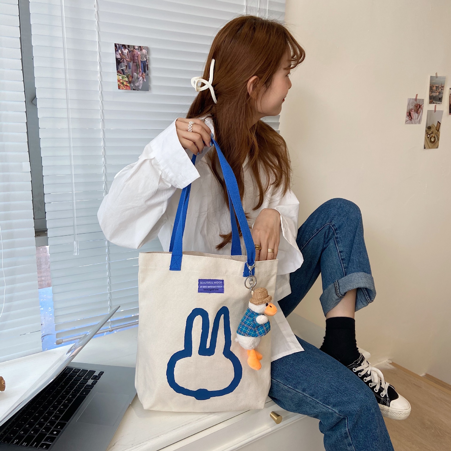 08312 Cartoon printed single-shoulder canvas bag, Japanese style, Korean version canvas bag, student large-capacity hand-held women's bag for commuting details Picture