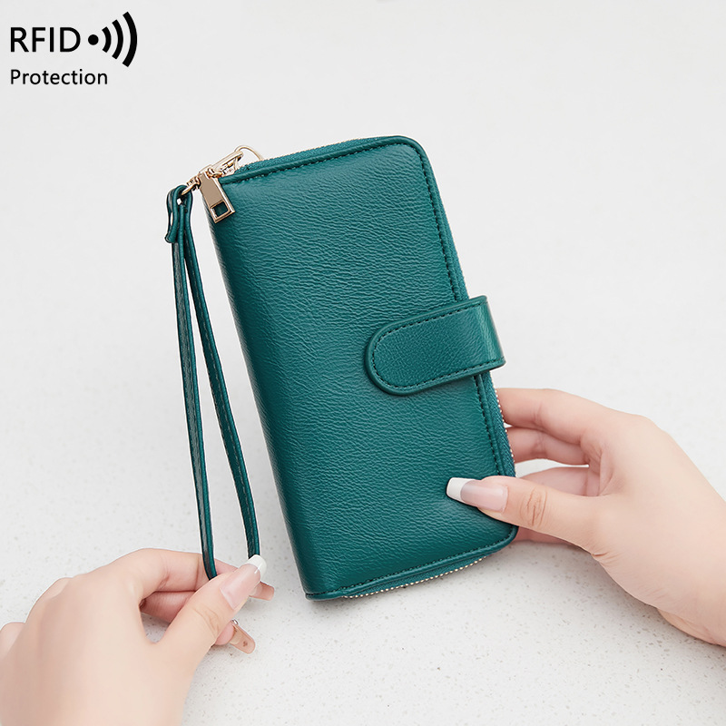 polyurethane wallet