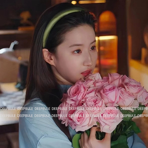  new high-ceiling Xu Hongdou's same style green hair hoop for women, versatile and high-end hair clip headband for going out