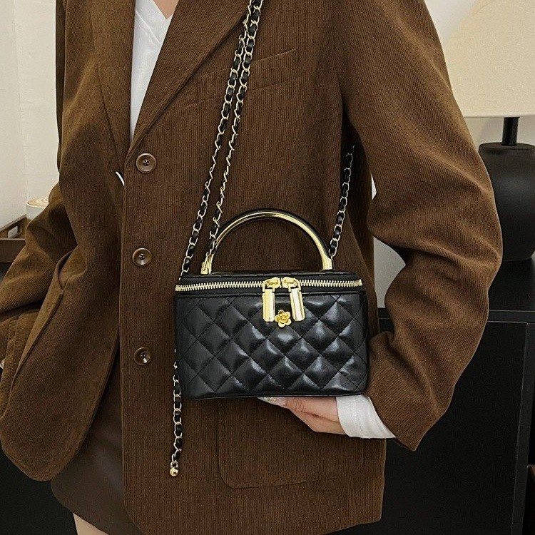 洋气菱格链条手提盒子包女个性简约韩版单肩包气质百搭小众斜挎包